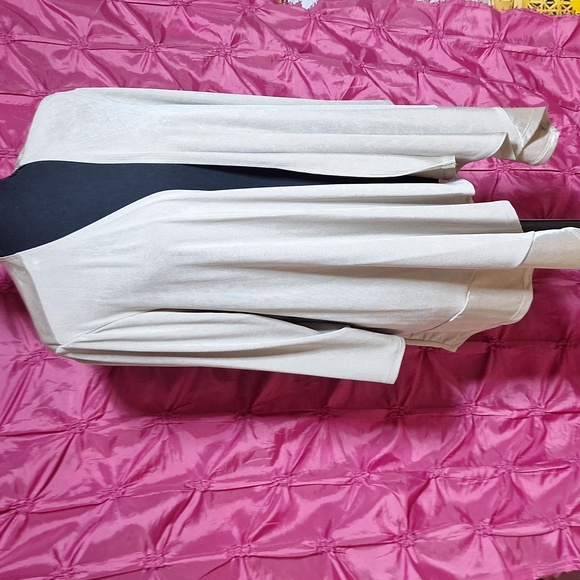 NWT chico's Taupe open jacket, travelers. Size 3 - Picture 2 of 7